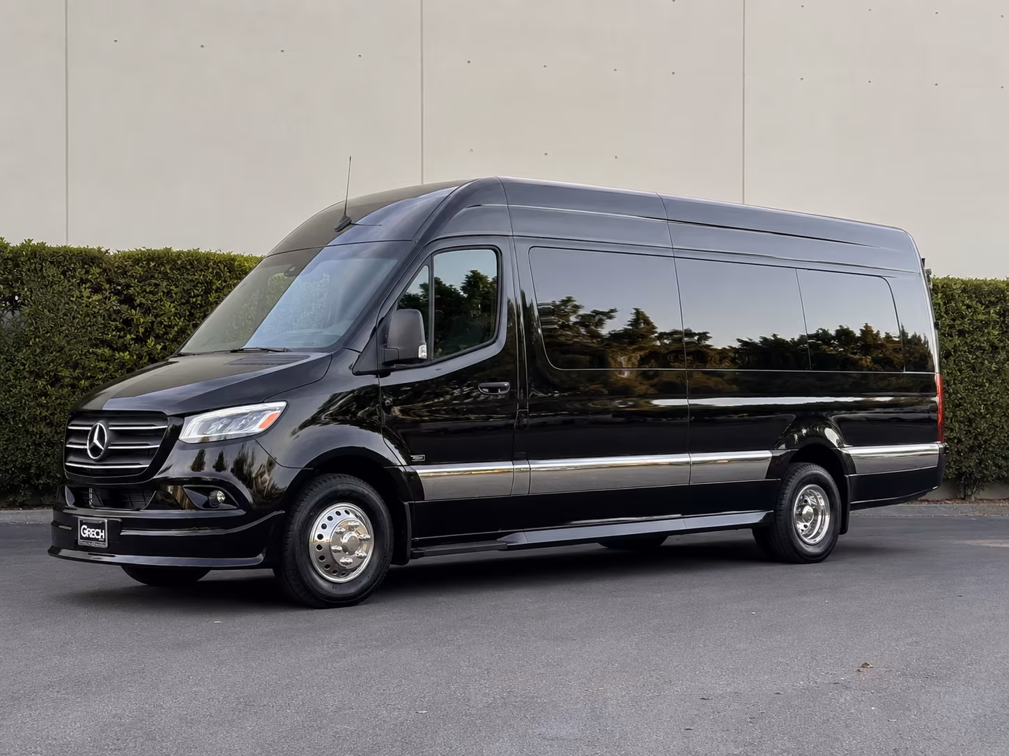 Virginia Beach Homecoming & Prom Party Bus Rentals